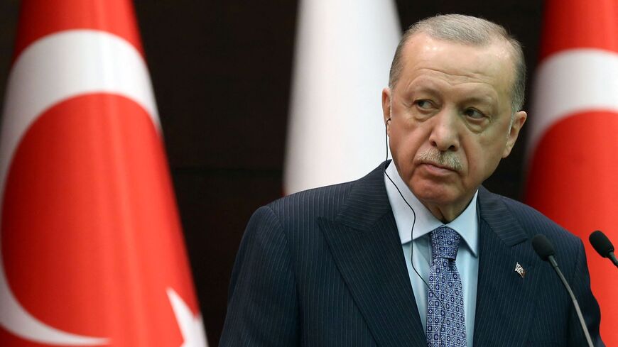 Опасные реалии загоняют ПСР в угол в Турции