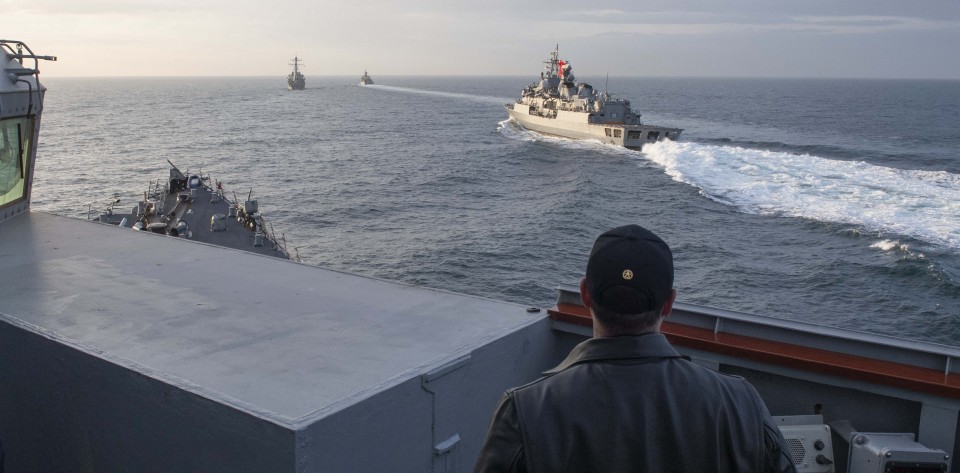 США и ВМС Турции проводят совместные учения в Черном море